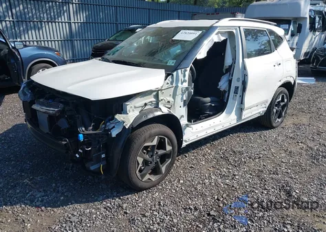 2025 Kia Seltos S из США, поврежденный, VIN KNDEUCAA2S7752165